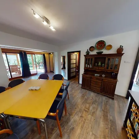 Ferienhaus Botond Haz *