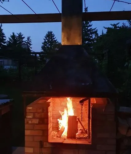 Semesterbostad Botond Haz