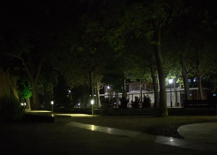 Semesterbostad Botond Haz *